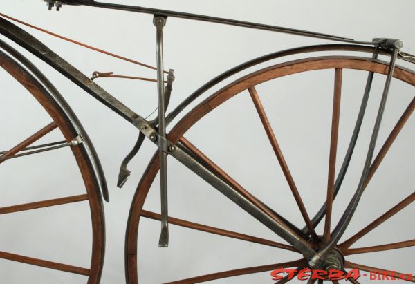 Boneshaker with mudguards, Manufacturer unknown, France – 1870