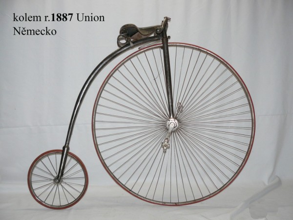 Historical bicycle rental service