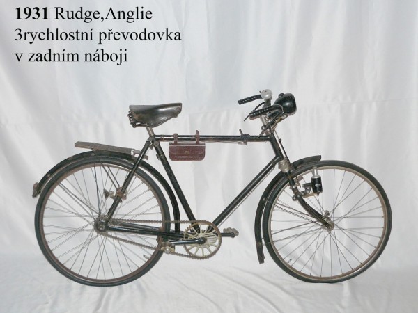 Půjčovna historických kol
