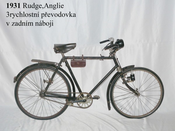 Historical bicycle rental service