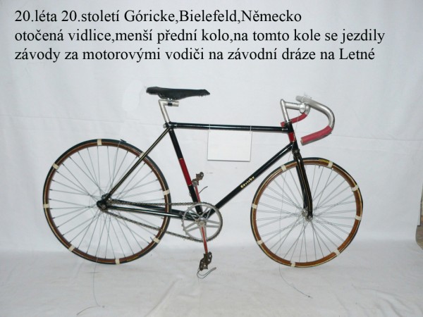 Historical bicycle rental service