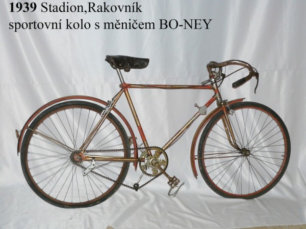 Historical bicycle rental service