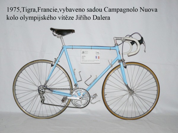 Historical bicycle rental service