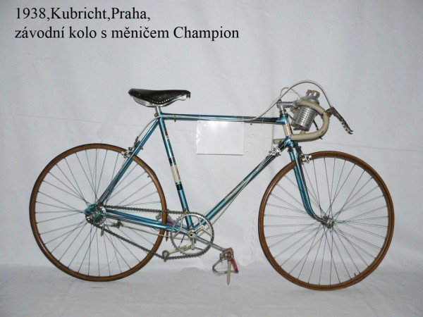 Historical bicycle rental service