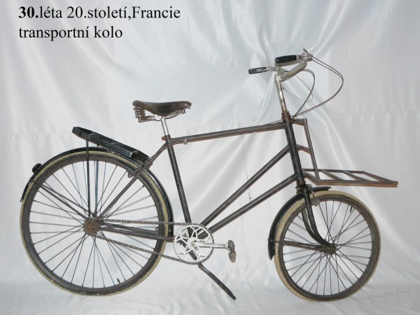 Historical bicycle rental service