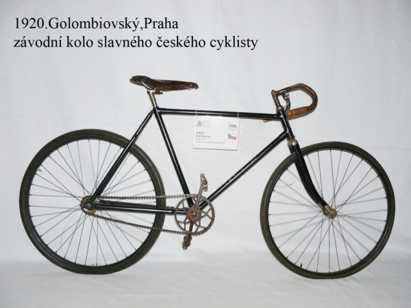 Historical bicycle rental service