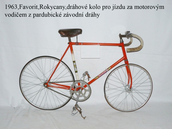 Historical bicycle rental service