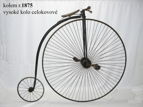 Historical bicycle rental service