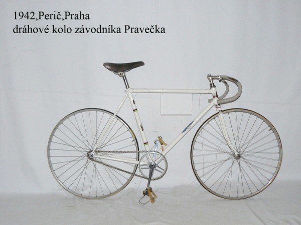 Historical bicycle rental service