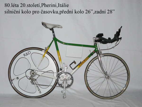 Historical bicycle rental service