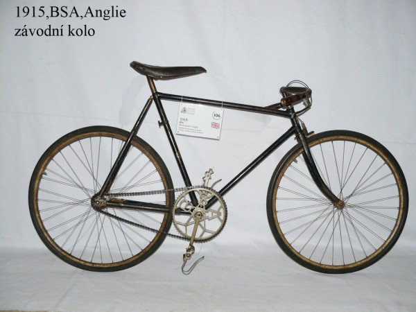 Historical bicycle rental service