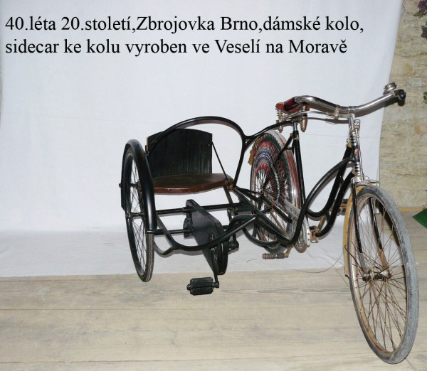 Půjčovna historických kol