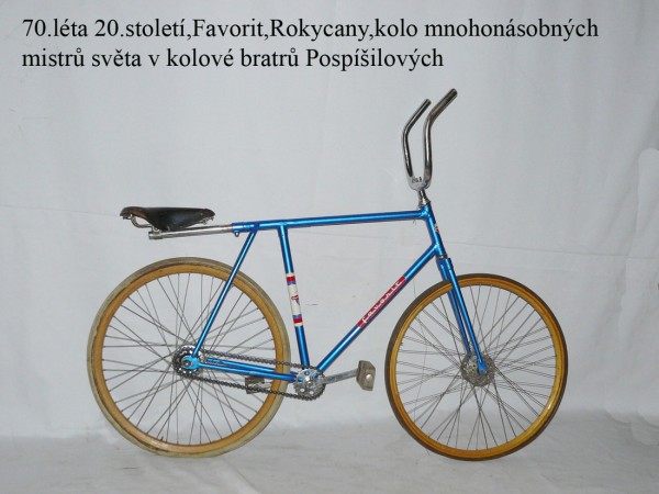 Půjčovna historických kol