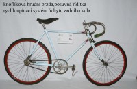 Půjčovna historických kol