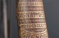 Painting the frames of historical bicycles
