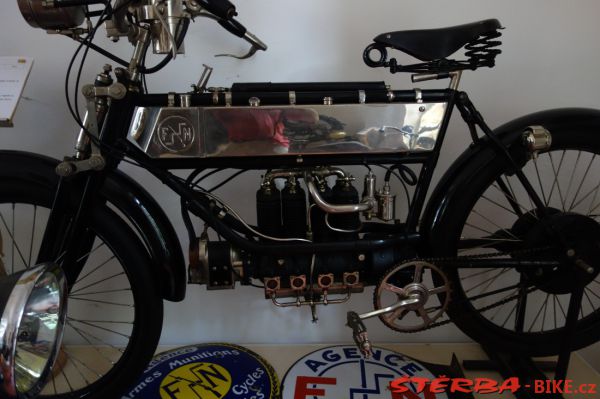 08/D. Motorcycles - Domazan