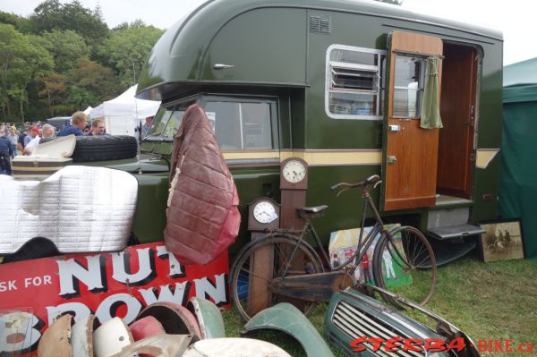 International Autojumble Beaulieu 2014