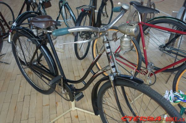 142/B " IVCA výstava 2014 " –  Maďarsko