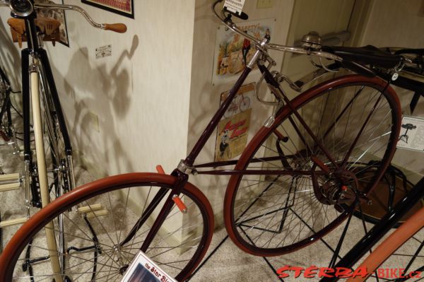 147 - Martins Bike Shop, PA, USA