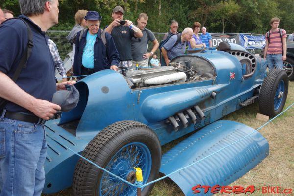 International Autojumble Beaulieu 2014