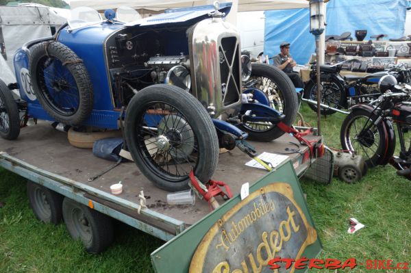 International Autojumble Beaulieu 2014