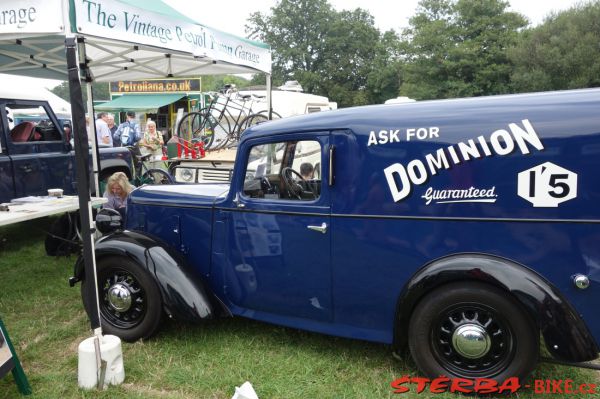 International Autojumble Beaulieu 2014