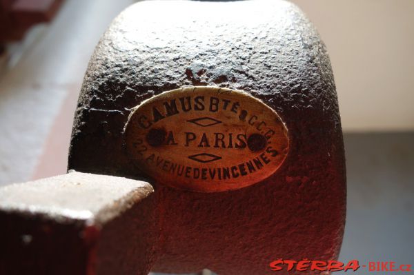 08/A. Moto velo musée, Domazan – France