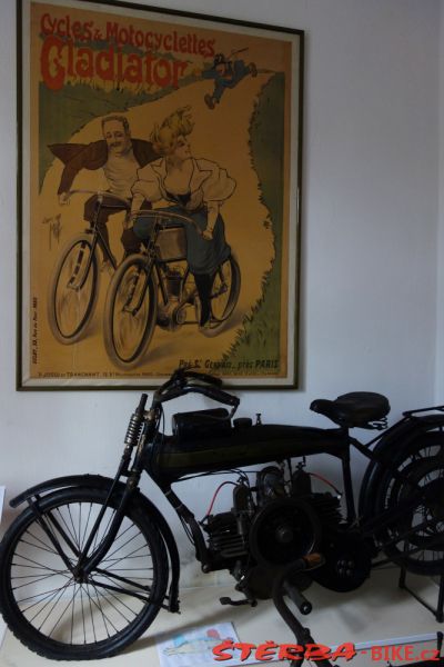 08/D. Motocykly - Domazan