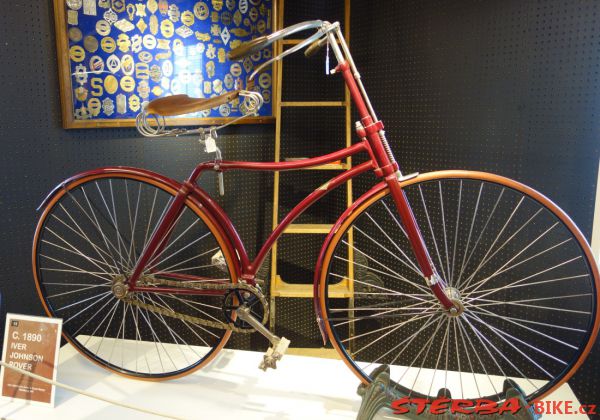 35/A. The Bicycle Museum of America - USA