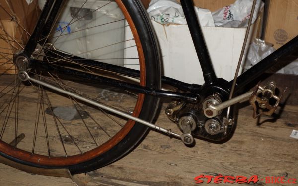 130/B - Old Spokes Home