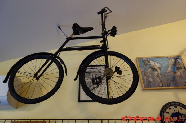 130/B - Old Spokes Home