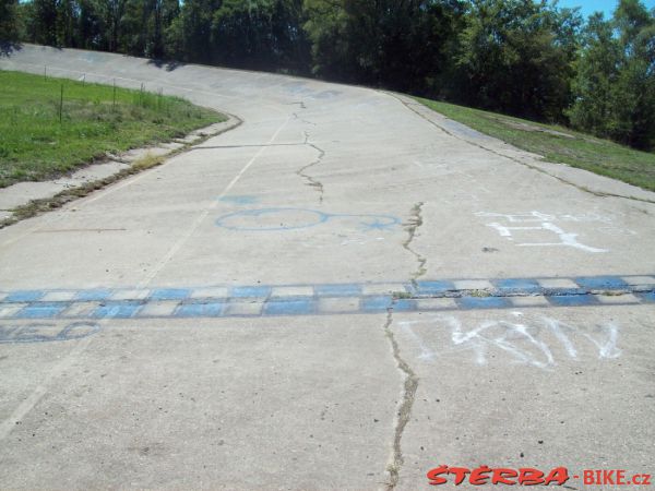 Velodromy