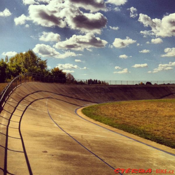 Velodromy