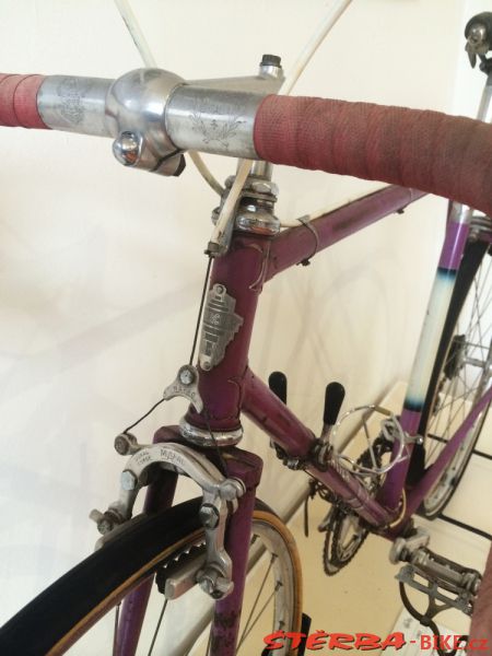 08/E. Moto velo musée, Domazan – Francie