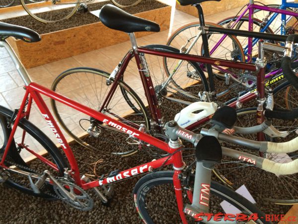 163/C Boskovštejn - race bicycles