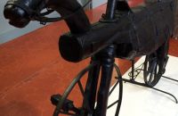 08/E. Moto velo musée, Domazan – Francie