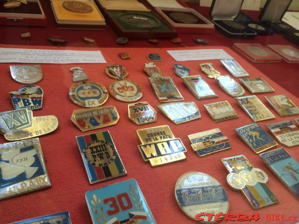 180/A Museum Course de la Paix