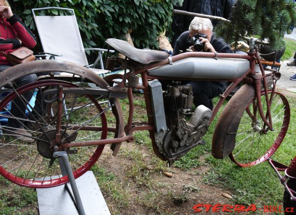 190/B - III. Pohár motorových dvoukolek 2016