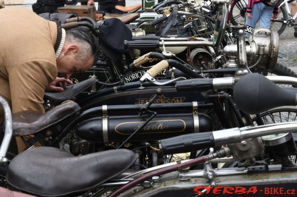 190/B - III. Pohár motorových dvoukolek 2016