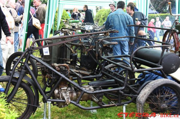 190/B - III. Pohár motorových dvoukolek 2016