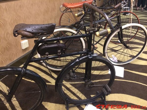 Exhibition "150 years of bicycling in America"