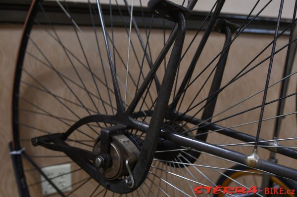 189 - exhibition "150 years of bicycling in America"