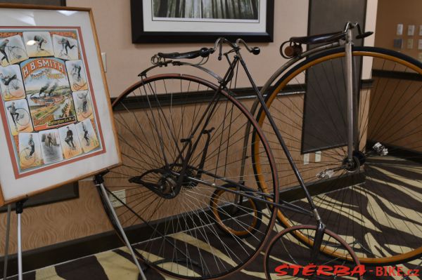 189 - exhibition "150 years of bicycling in America"