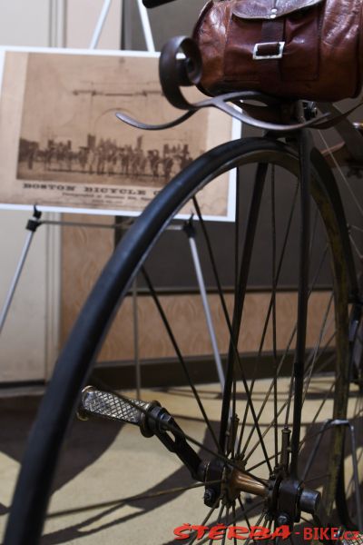 189 - exhibition "150 years of bicycling in America"