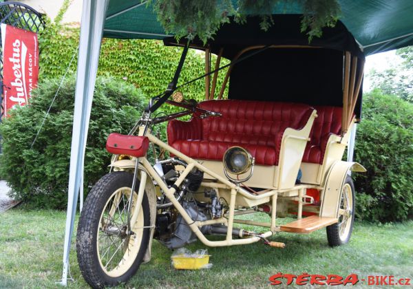 190/B - III. Pohár motorových dvoukolek 2016