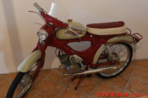 190/A - Kámen motorcycle museum