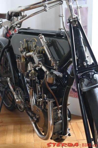 190/A - Hrad Kámen muzeum motocyklů