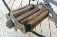 192/B - Singer Courier