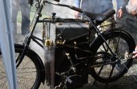 Columbia parní motocykl