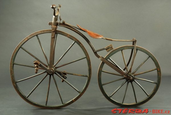 Boneshaker for 12 – 14 year old children, probably Germany – around 1870